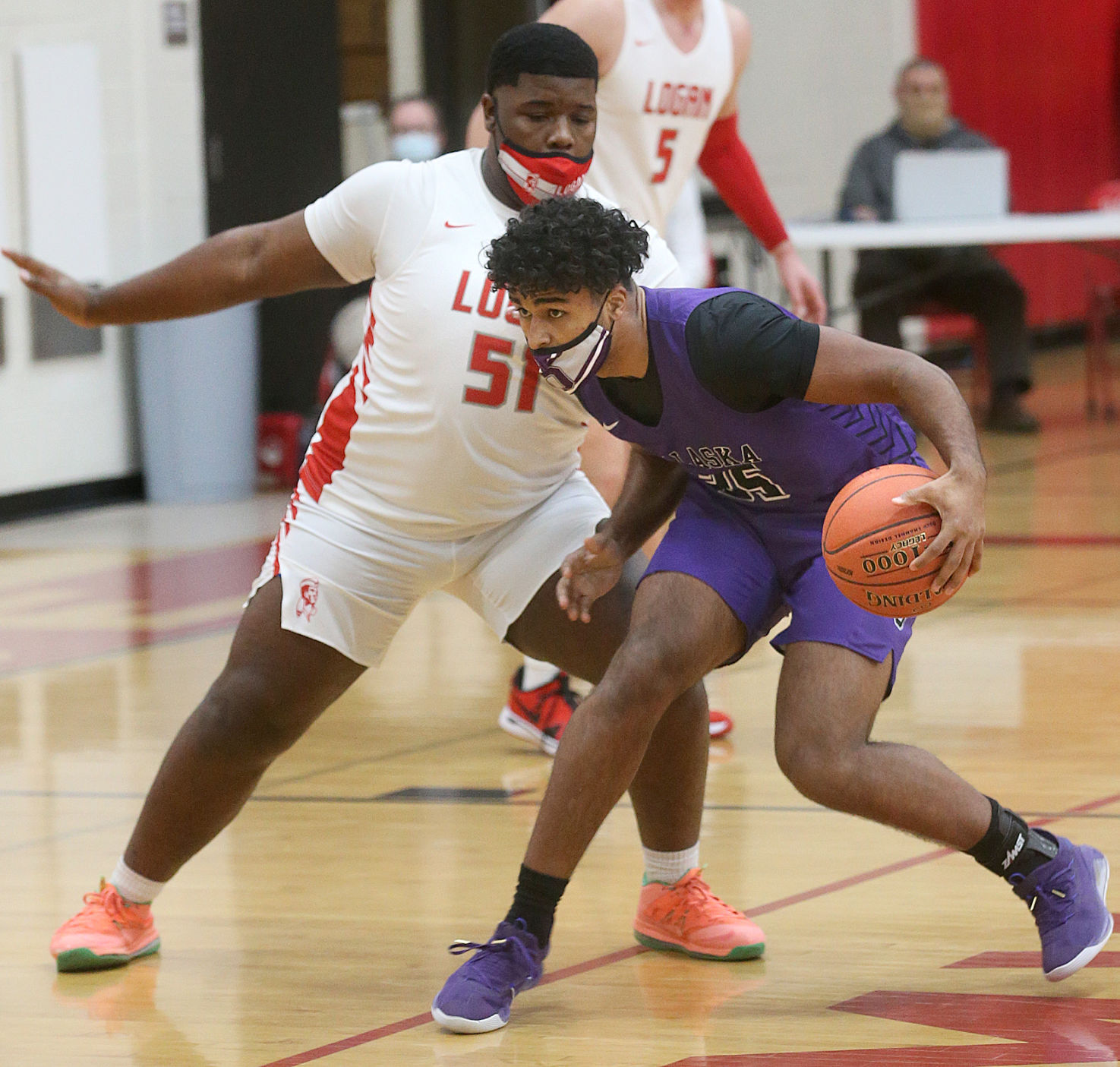 January 29: Onalaska vs Logan